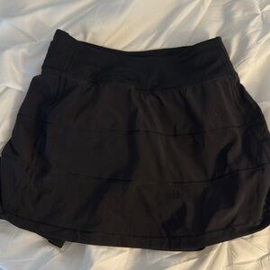 size 0 LULULEMON black pace rival skirt
